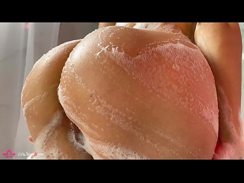 ❤️ Brunette, Duşda Güclü Orgazm Vermək üçün Vibratorla Pişiyi Mastürbasyon Etdirir Sikişmə videosu  pornoda az.niceporn-tv.ru ❌️❤